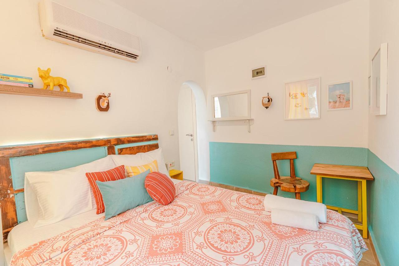 Kuytu Terrace Bed And Breakfast Kas Exterior photo